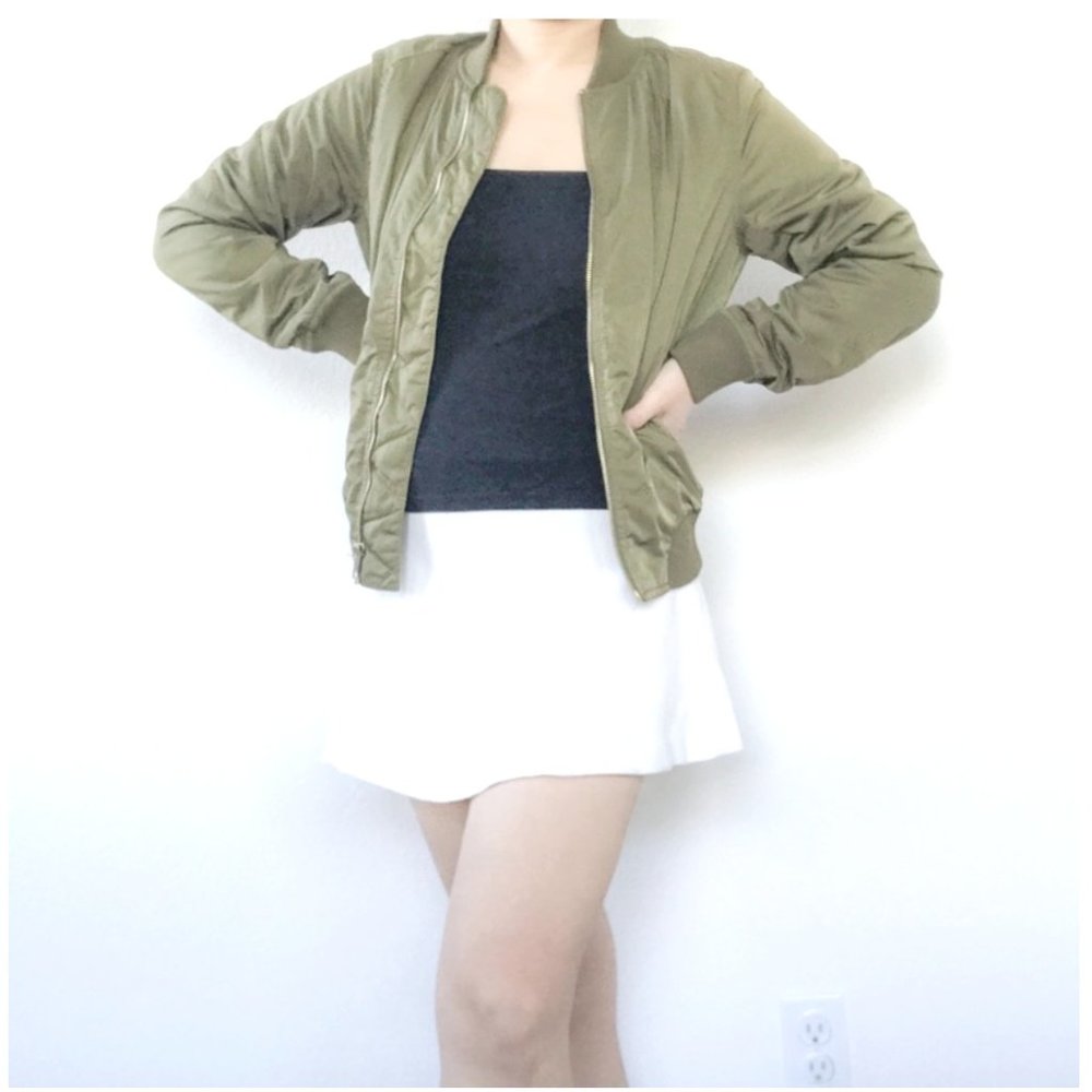 Old Navy Military Green Bomber Winter Jacket "Size Small"
